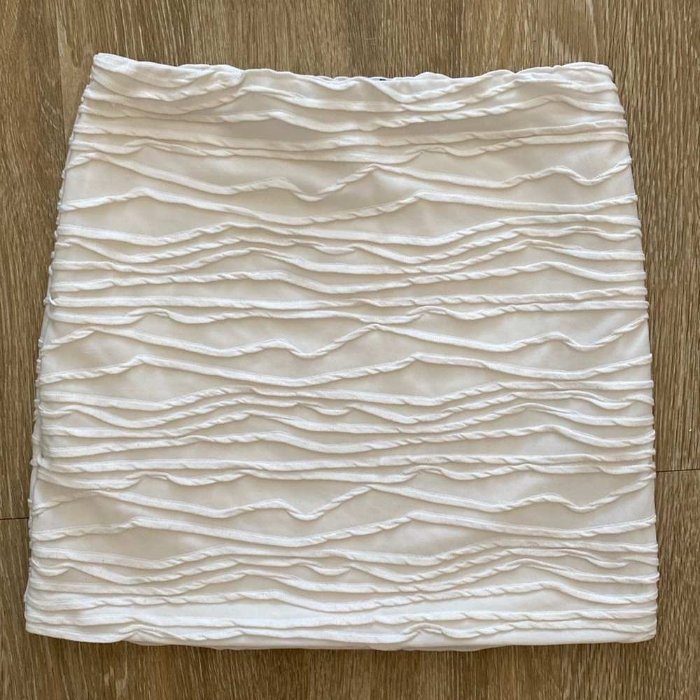 MOVING SALE - Textured Mini Skirt ✨